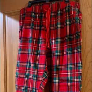 Women’s Old Navy Red Plaid Flannel Jammie Pants, XL. Worn once.